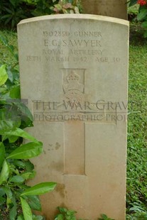 TRINCOMALEE WAR CEMETERY - SAWYER, EDWARD GEORGE